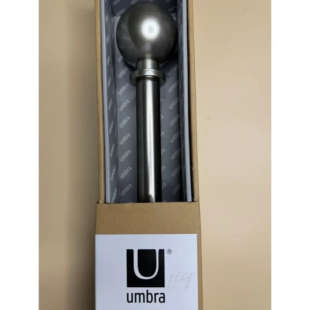 Umbra Bolas 1